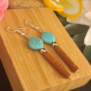 Türkinit és bambusz fülbevaló 5 cm-es