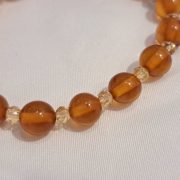 Természetes Borostyán karkötő – kézzel válogatott – elegáns kézműves ékszer"- ásvány ékszer