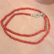 Korall gyöngysor, diszkrét elegancia