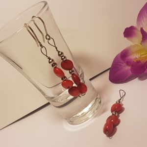 Korall fülbevaló és medál szett.