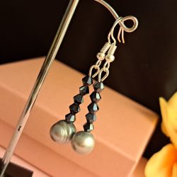   Édesvízi gyöngy és kristály fülbevaló, modern elegancia ...