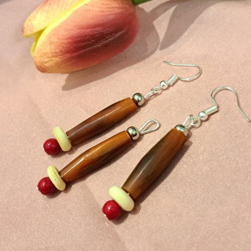 Csont és Korall,  tribál fülbevaló + medál