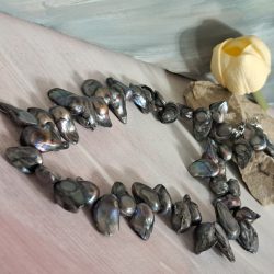 Édesvízi gyöngy nyakék hűvös elegancia 